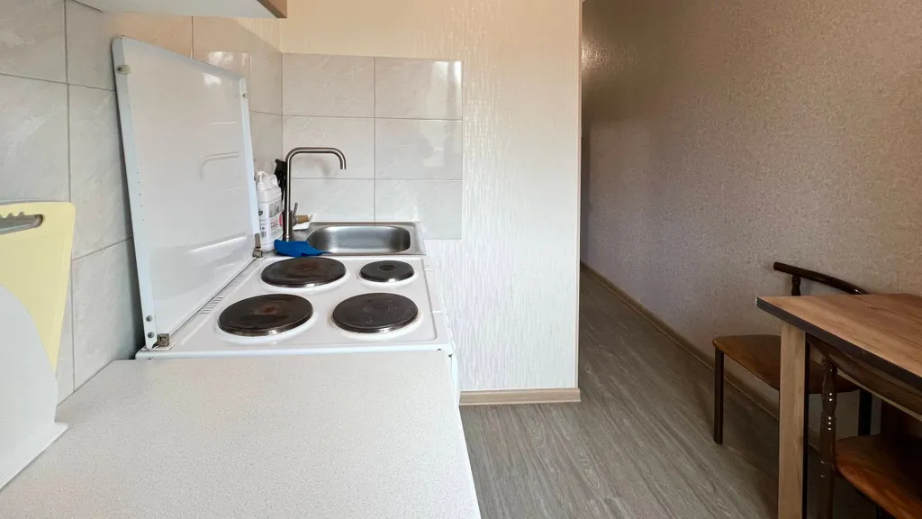 1комнатная квартира в шаговой доступности от парка им. Гагарина