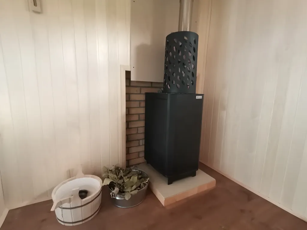 Дом с большой террасой