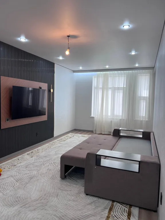 Полноценная двухкомнатная квартира в центре города