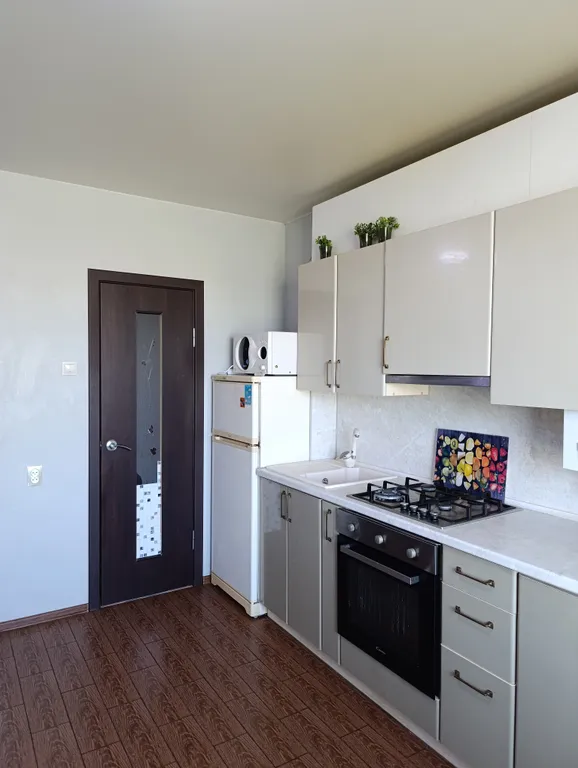 Квартира на берегу, просторные комнаты с двумя полноценными санузлами