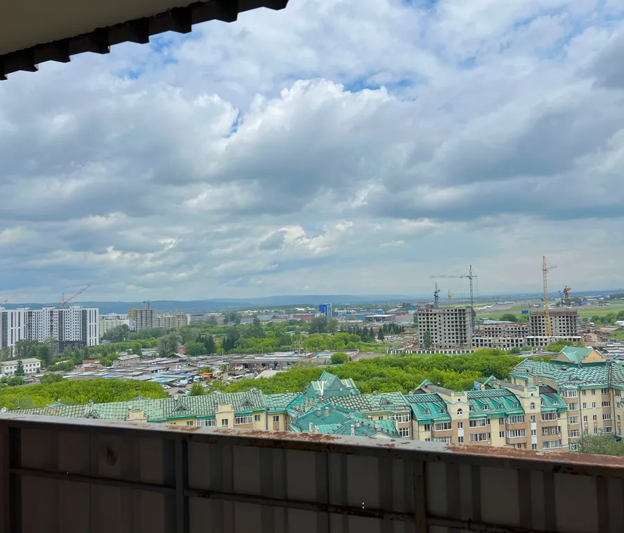 Студия с видом на аэропорт