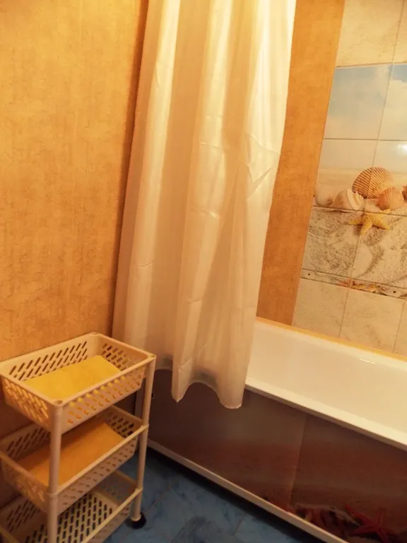 Уютная квартира рядом с ТРК Алмаз