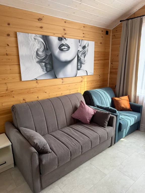 Одноэтажный двухкомнатный дом БарнХаус в черте города