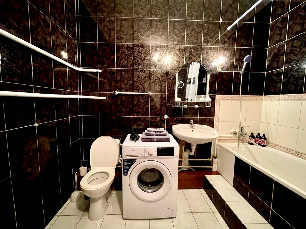 Квартира напротив Кристалл городской парк