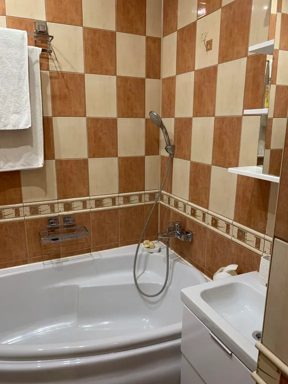 Лаванда Апарт возле Ашман Парка и Ботанического сада.