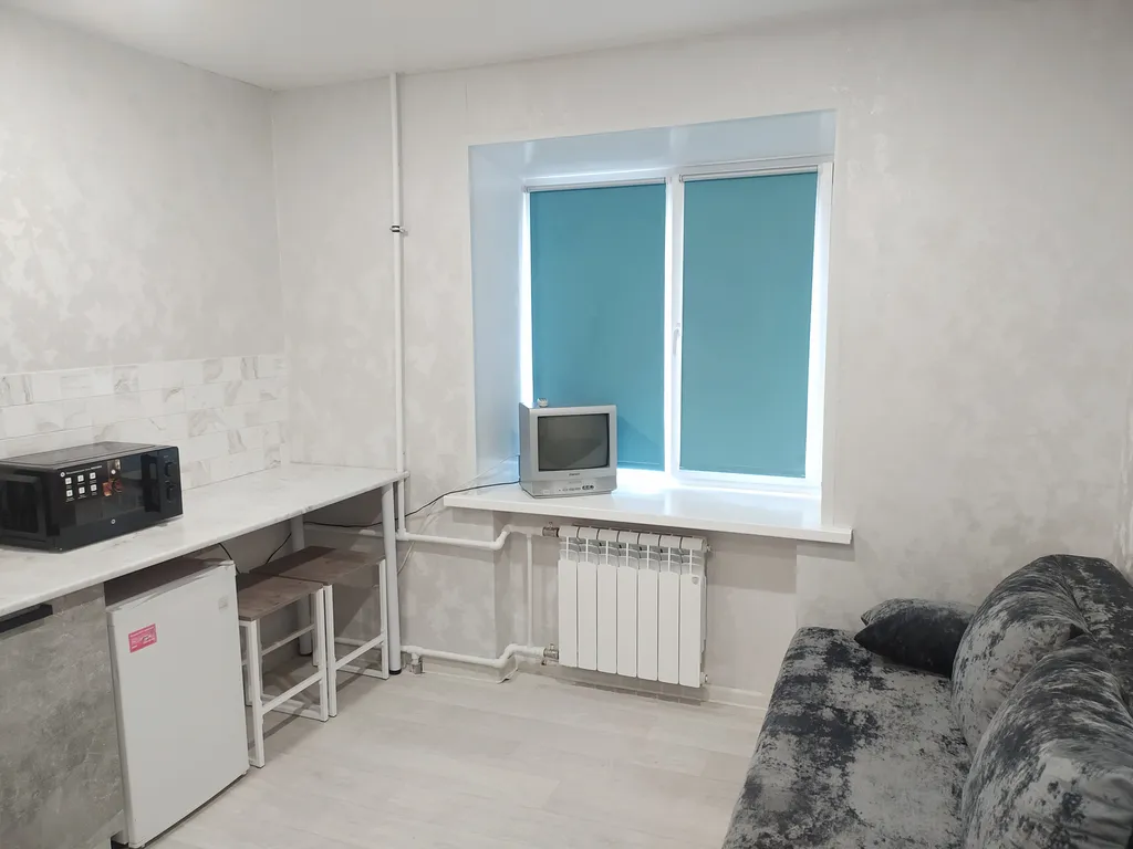 Уютная небольшая студия, 5 минут на метро до центра города