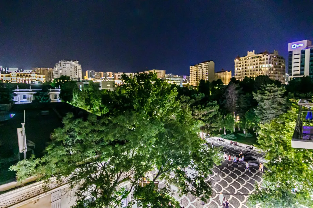 Turquoi̇se apartment