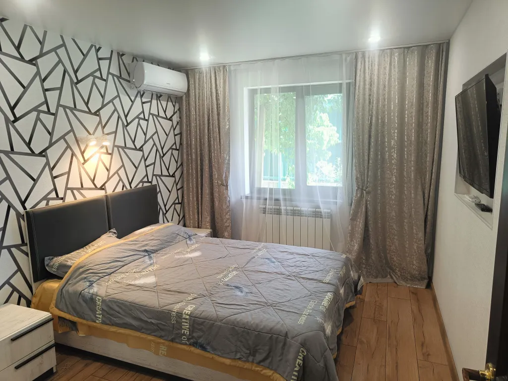 Коттедж Коттедж Этаж двухкомнатный в центре — Геленджик