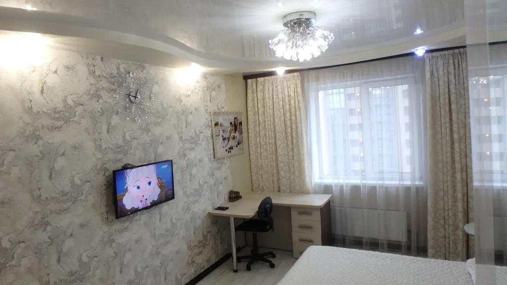 Элитная с джакузи и камином, центр, метро, парк, аква-парк, зоопарк, тцаура