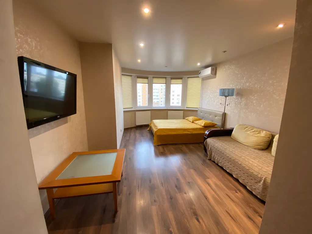 1-комнатная квартира VIP класса в центре города