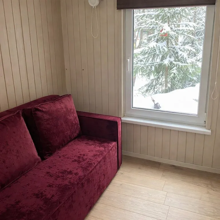 Коттедж Уютный трёхкомнатный домик в лесу с баней — Алексино