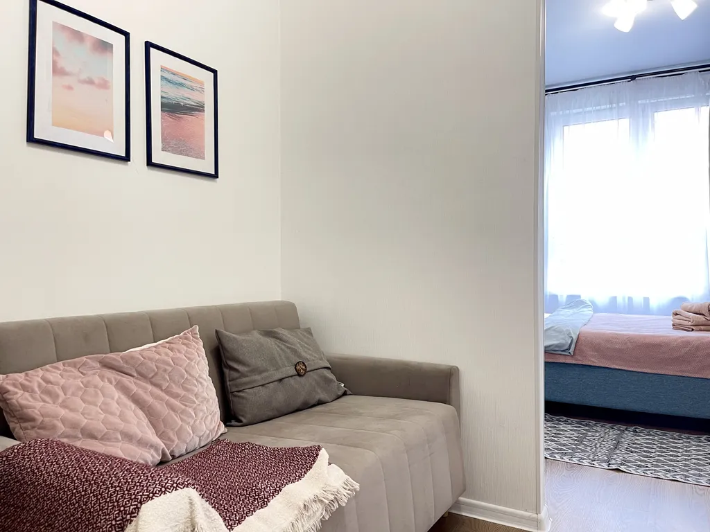 Большая квартира-студия с ванной для 3х гостей