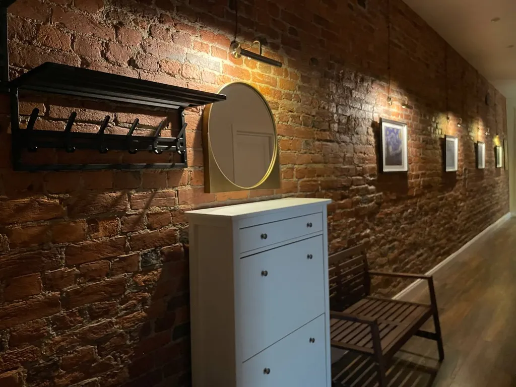 Квартира Уютная квартира-лофт с камином у Исаакия — Санкт-Петербург