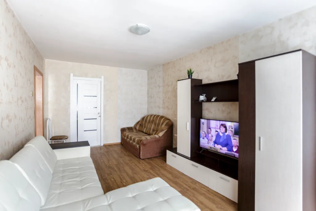 2- комнатная квартира в 3-х минутах езды от вокзала