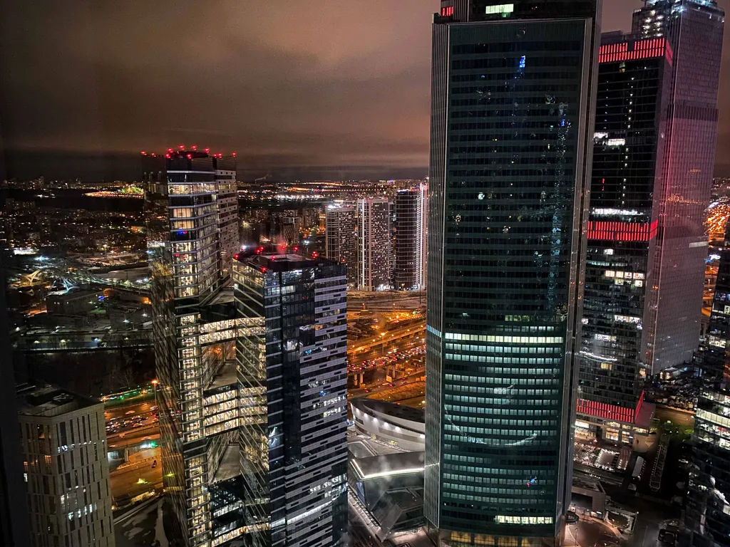 Апартаменты Москва сити с широкой панорамой на башни