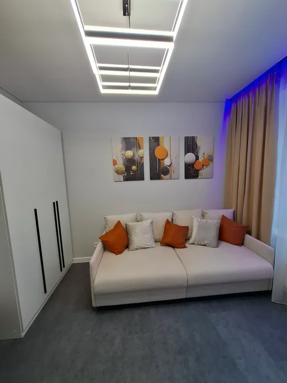 Евротрёшка с дизайнерским ремонтом рядом с метро Ботаническая