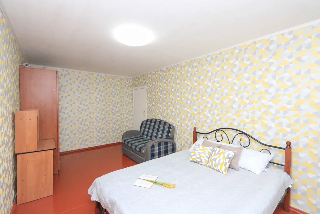 Квартира рядом с Микрохирургией глаза им. Федорова.