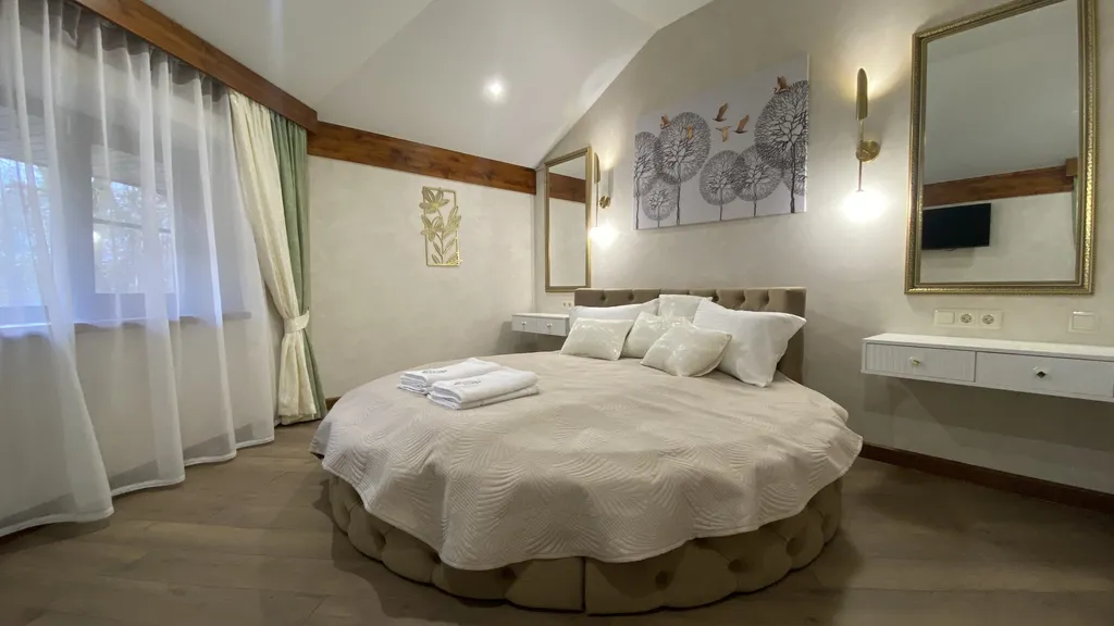 Стильные двухкомнатные ВИП-апартаменты