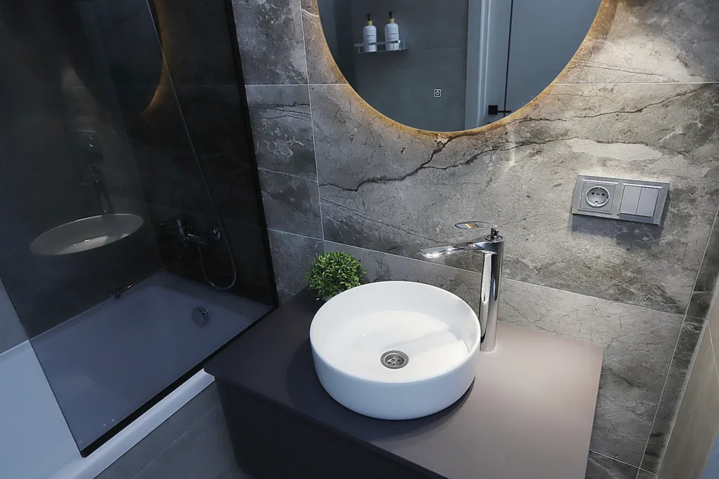 Квартира на 23-м этаже с парящей кроватью