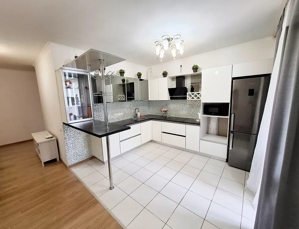 2-комнатная Квартира — аренда посуточно в Омск