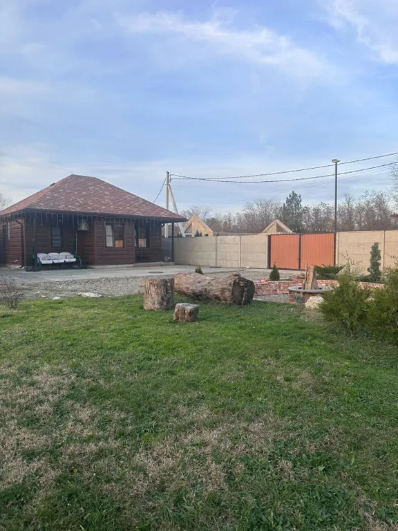 Уютный дом с беседкой и костровой зоной