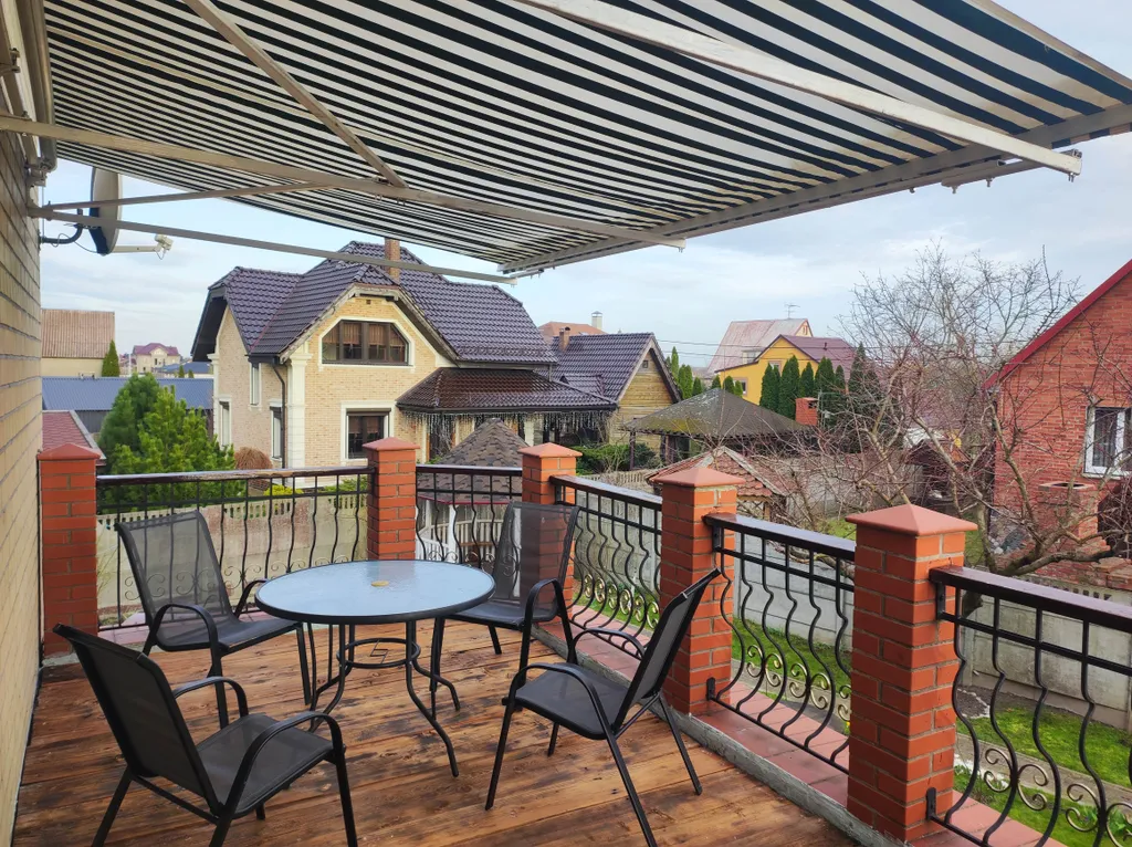 Уютный кирпичный коттедж с баней на дровах и велосипедами для прогулок