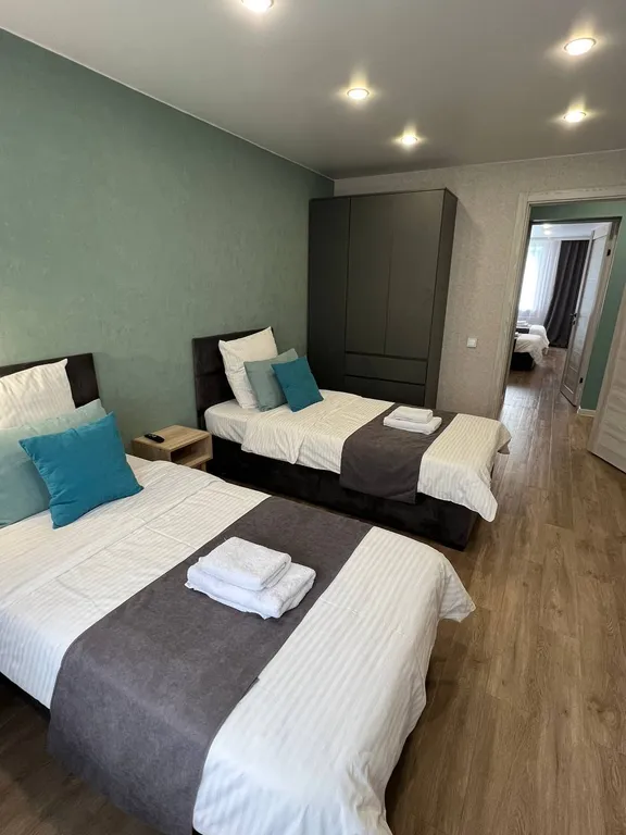 На красной линии