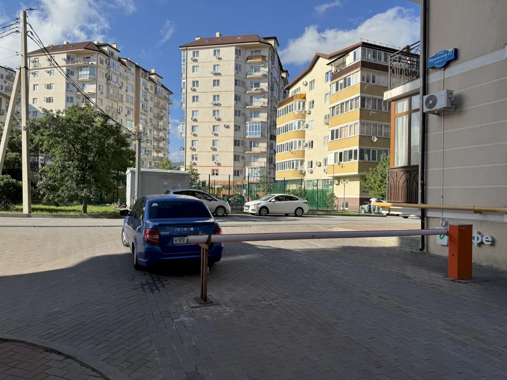 Квартира Квартира с балконом в ЖК Черноморский 2 - до пляжа 10 минут — Геленджик