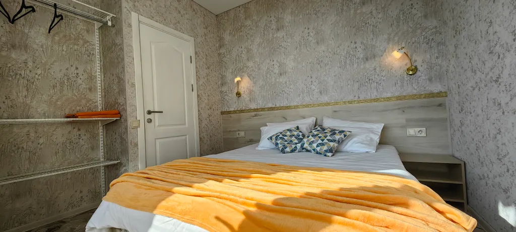 Квартира Квартира Две спальни с балконами, отоплением, кухней, стиралкой, парковкой — Судак