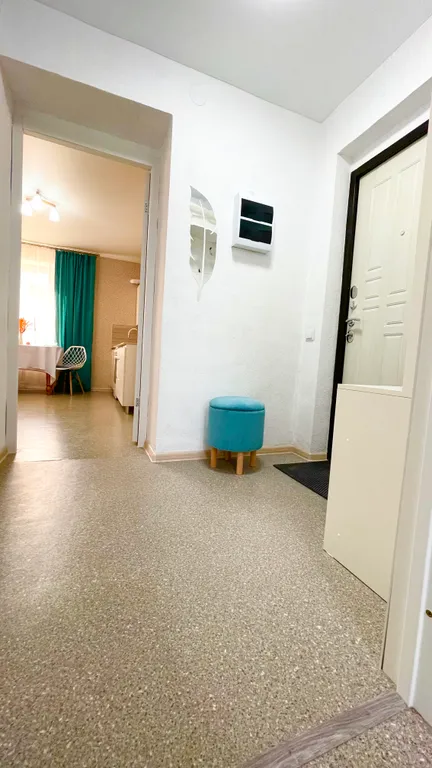 1-комнатная, рядом с ж/д вокзалом