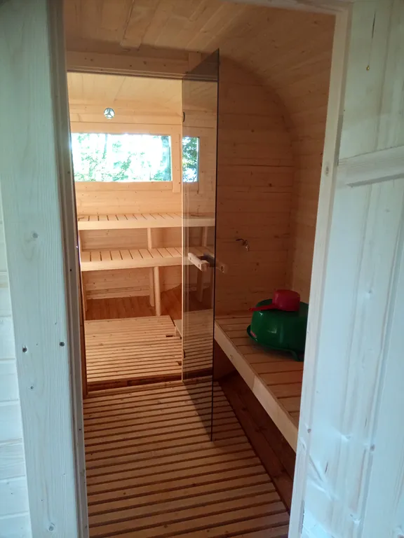 Дом на берегу озера