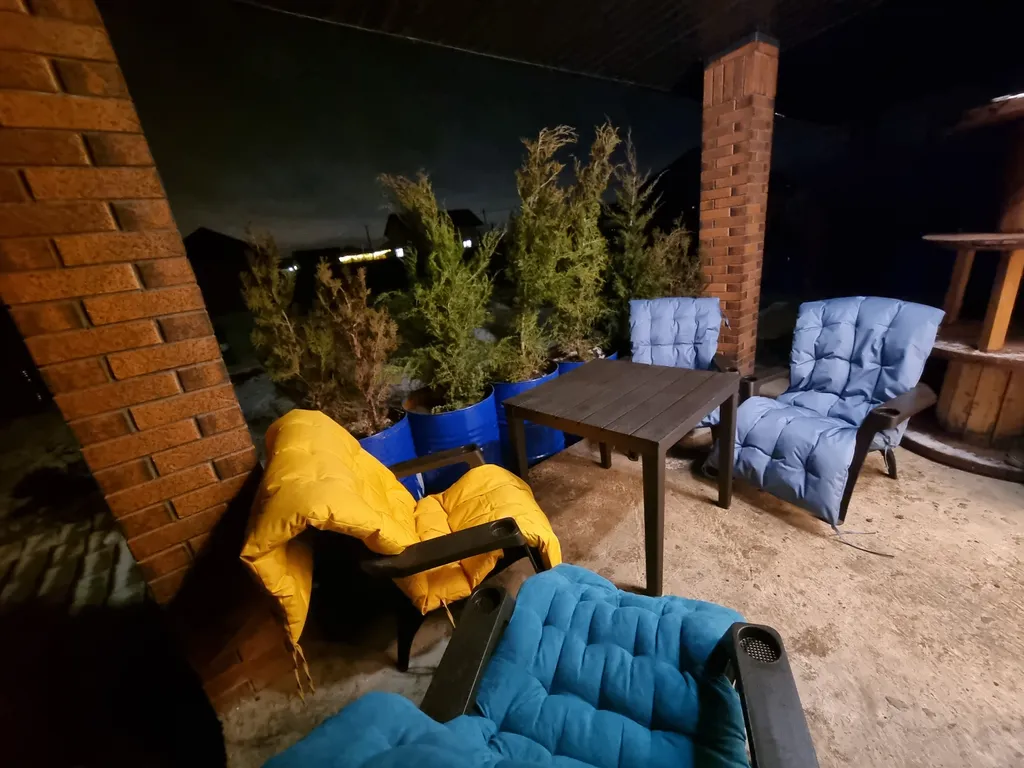 Умный дом с диско шаром