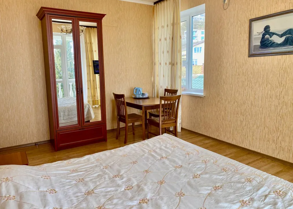 Комнаты с видом на море