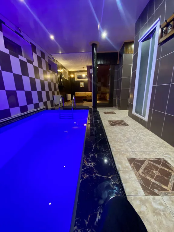 Коттедж Дом в лесу — Лупаново