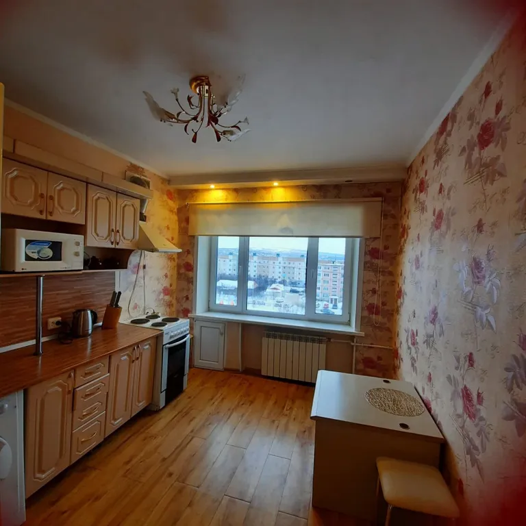 Квартира с мебелью и бытовой техникой