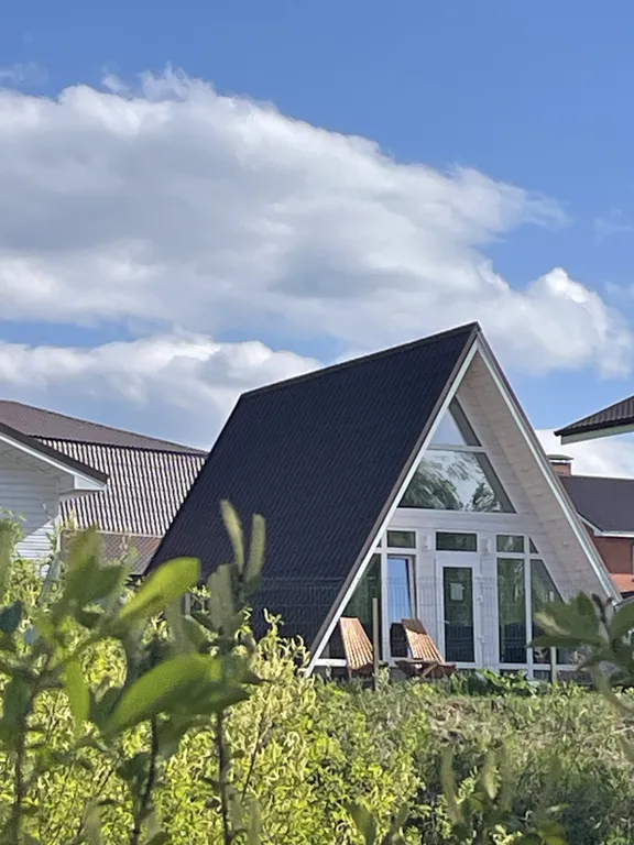 Коттедж Дом Шалаш с купелью у озера — аренда посуточно в Тула