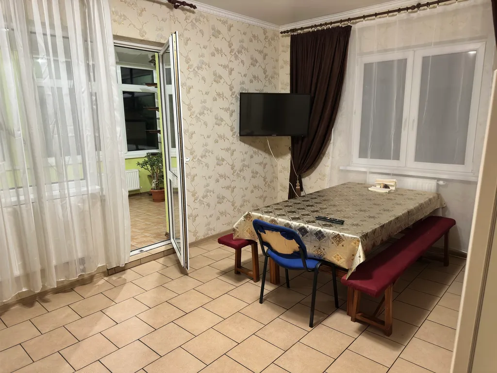 Частный дом с камином