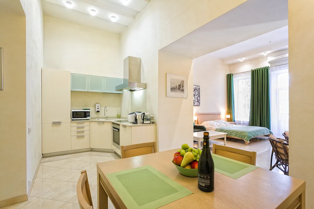 Апартаменты Делюкс Модерн с балконом на набережной