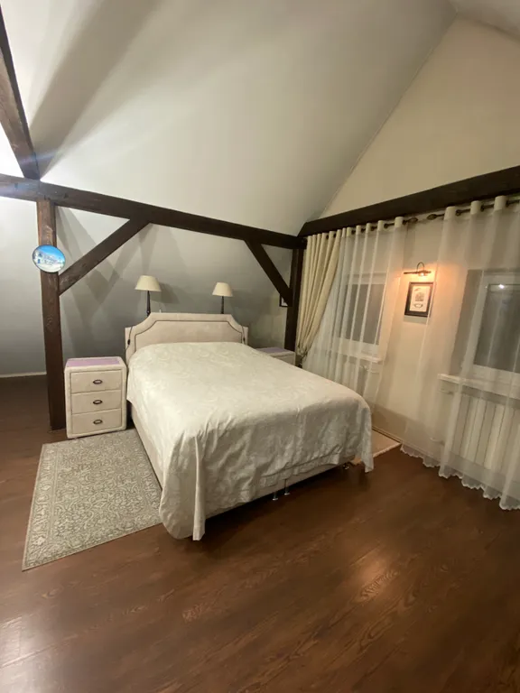 Вилла на Каштановой Аллее