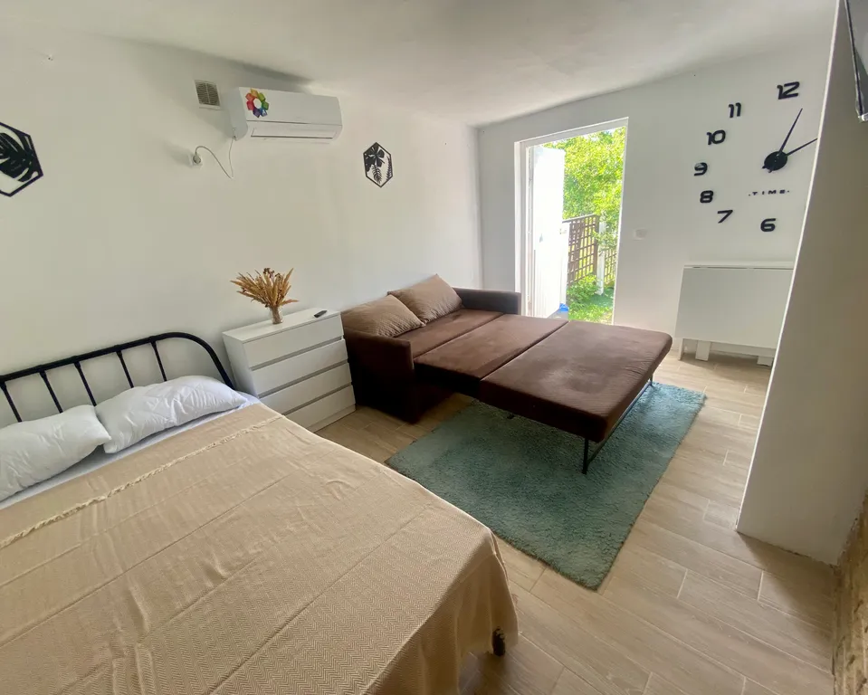 Домик-студия с мангальной зоной