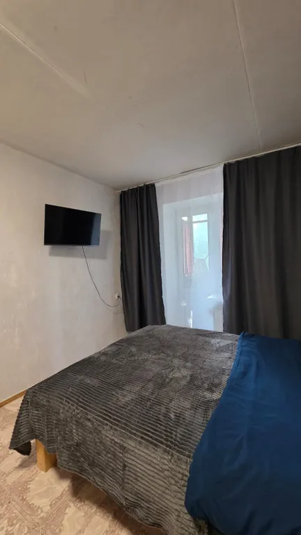 Рядом госпиталь. Хороший вариант и для командированных