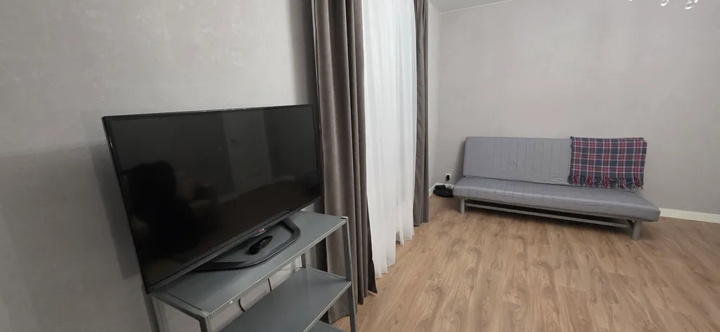 Шикарная двухкомнатная квартира у Мещерского парка