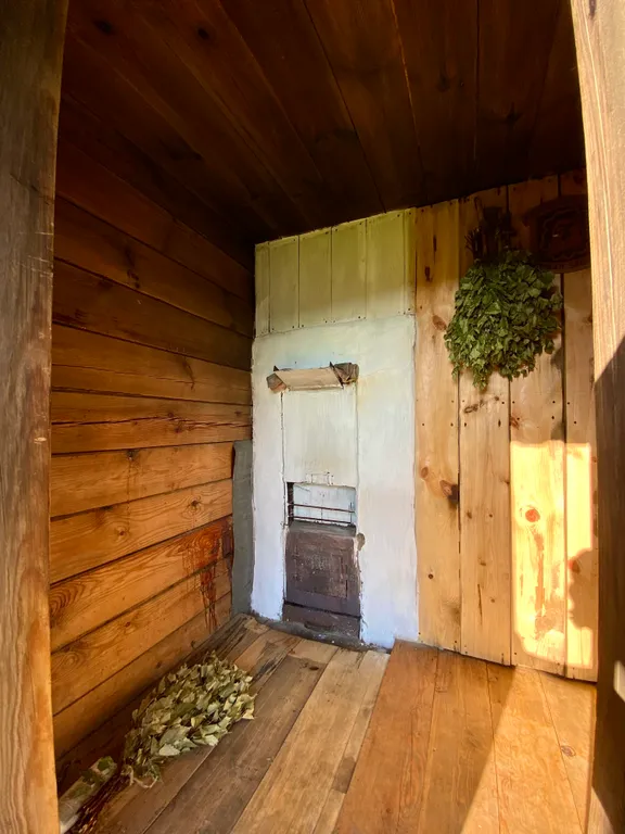 Домик на берегу Катуни, первая линия