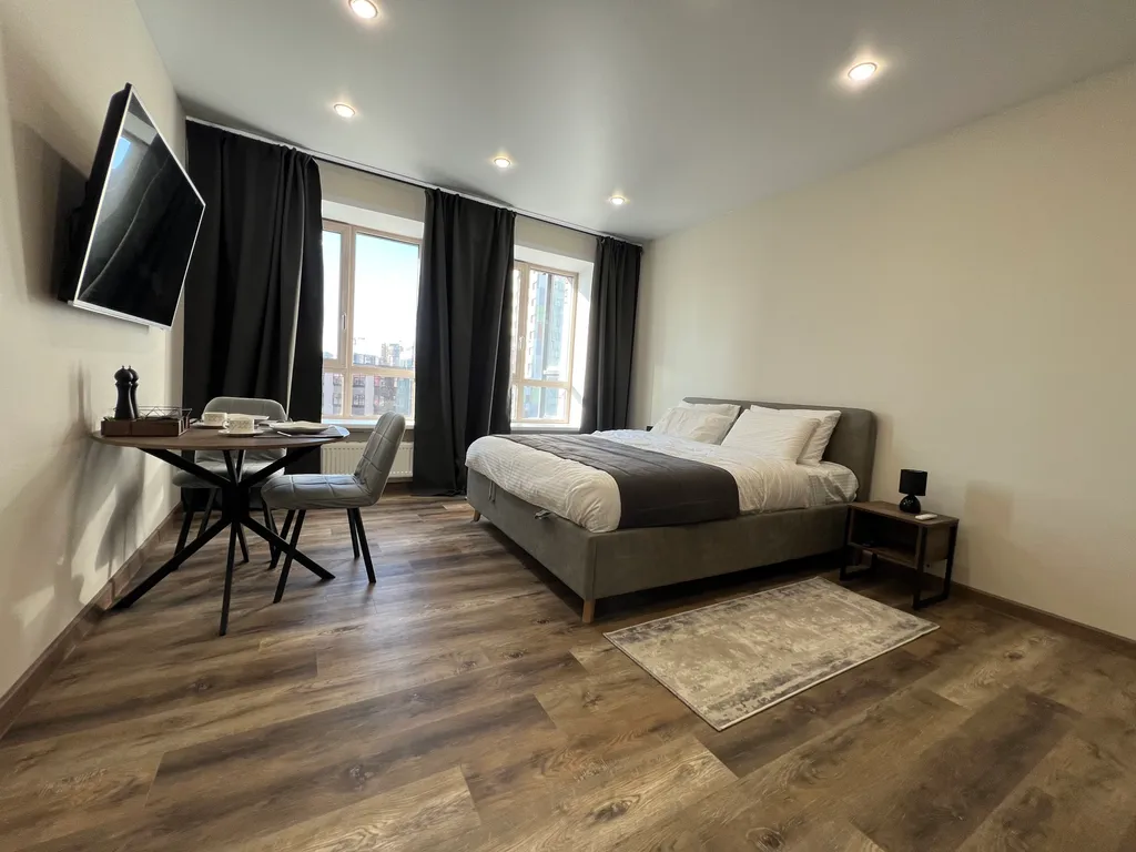 Студия в самом центре города в доме класса Бизнес