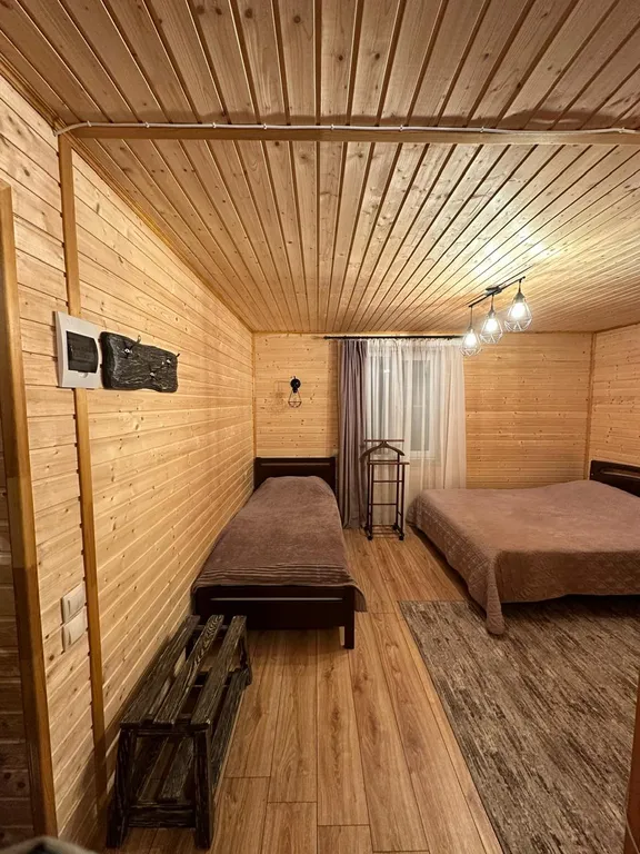 Домик с видом на горы