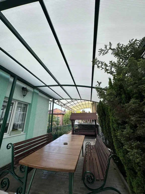 Уютный домик у моря