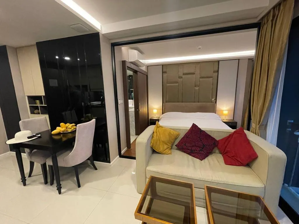 Апартаменты с видом на море в Panora Mida