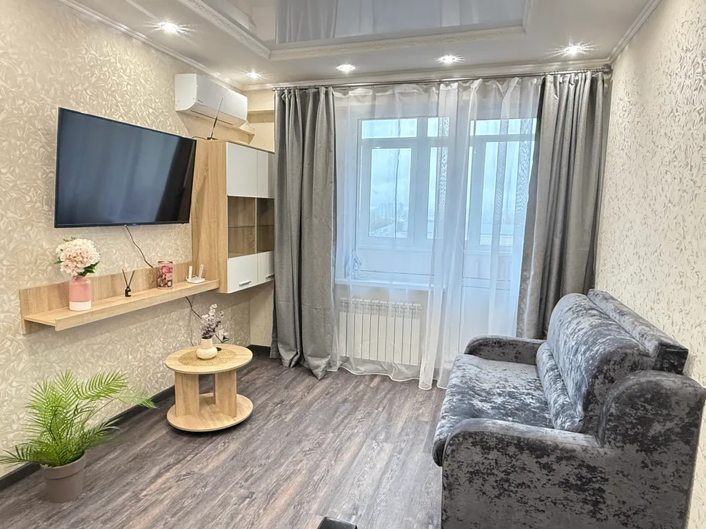 Современная квартира в пешей доступности от ЖД вокзала