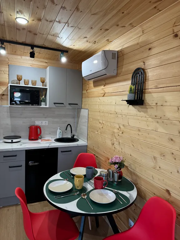 Дом с видом на лавандовое поле