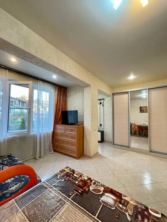 Уютные апартаменты с зелёным двориком